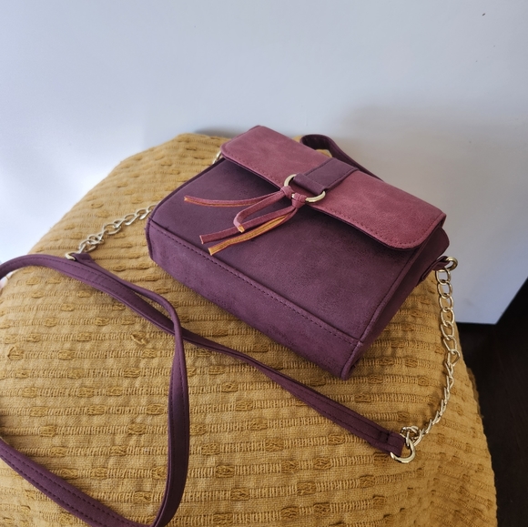 Mint condition small purse - Picture 4 of 6